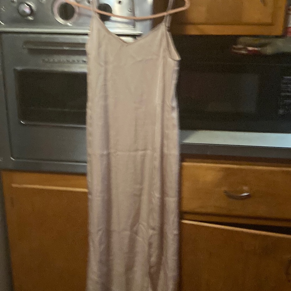 Light pink nap dress with side slit